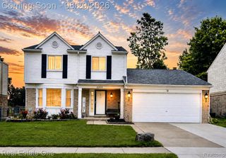 22103 Cherrylawn Drive, Brownstown, MI 48134