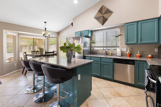 420 N LEOMA Lane, Chandler, AZ 85225