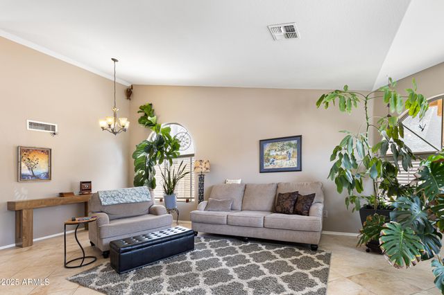 420 N LEOMA Lane, Chandler, AZ 85225