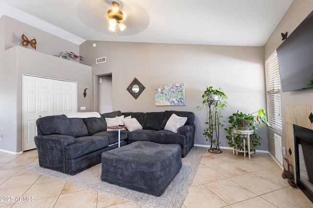 420 N LEOMA Lane, Chandler, AZ 85225