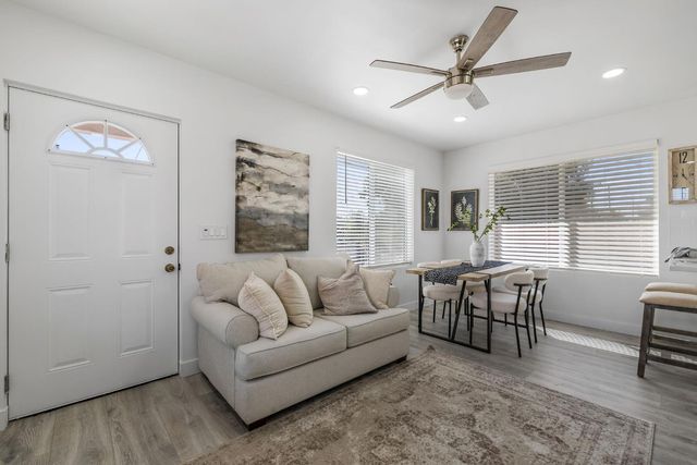 4950 Tulsa Ave, Olivehurst, CA 95961