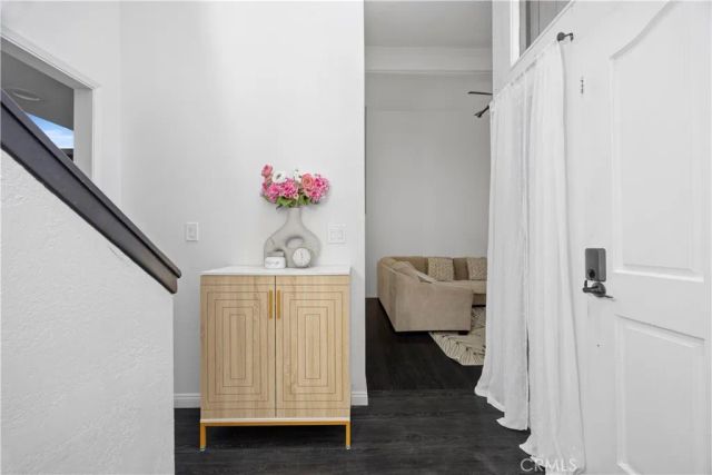 3319 Maywood Drive 1, Bakersfield, CA 93306