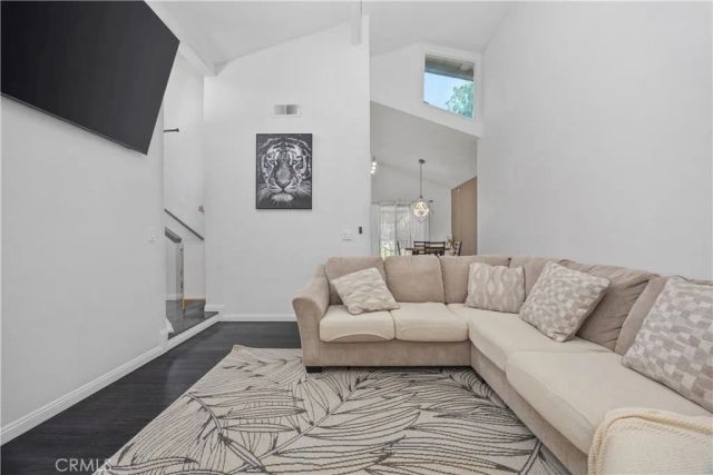 3319 Maywood Drive 1, Bakersfield, CA 93306