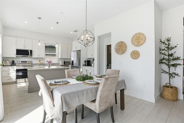 1036 COURTLAND STREET, Orlando, FL 32804