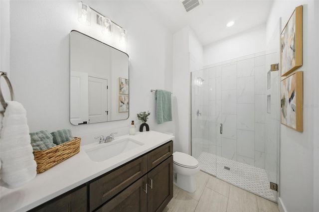 1036 COURTLAND STREET, Orlando, FL 32804