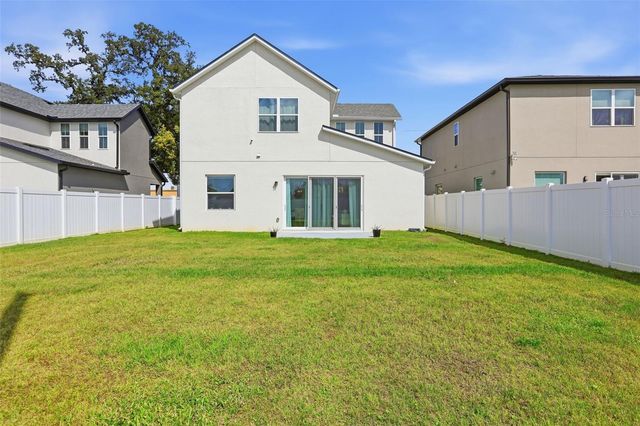 1036 COURTLAND STREET, Orlando, FL 32804