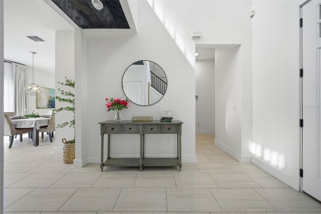 1036 COURTLAND STREET, Orlando, FL 32804