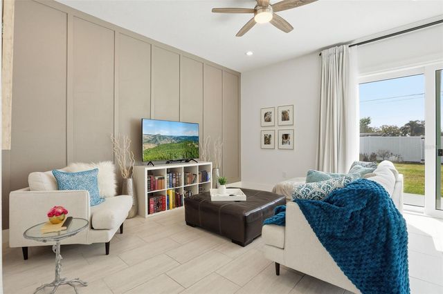 1036 COURTLAND STREET, Orlando, FL 32804