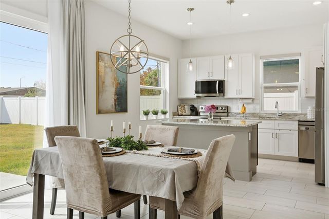 1036 COURTLAND STREET, Orlando, FL 32804