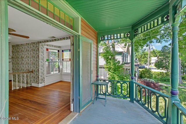 5 Albany Avenue, Round Lake, NY 12151