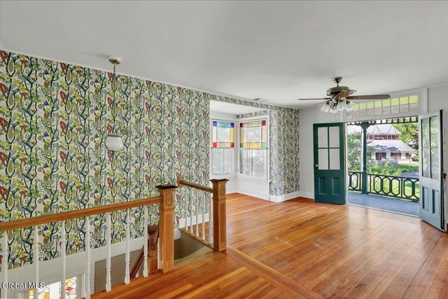5 Albany Avenue, Round Lake, NY 12151