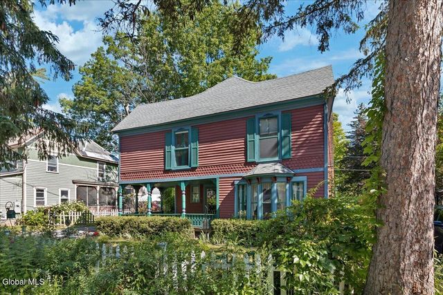 5 Albany Avenue, Round Lake, NY 12151