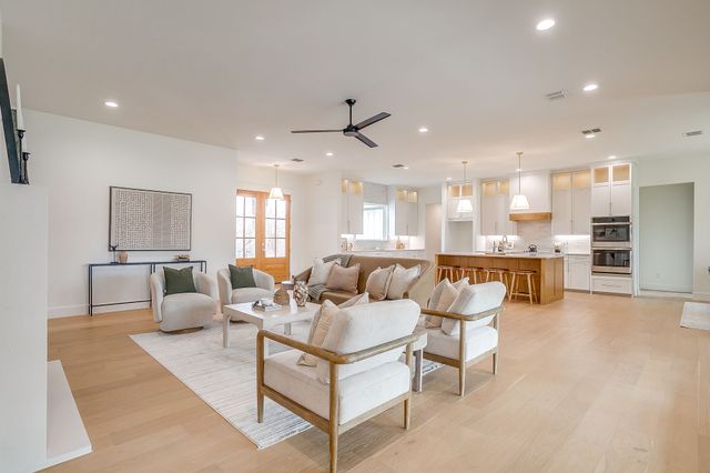 5524 Sledge Loop, Fort Worth, TX 76126