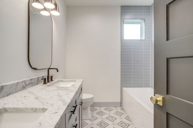 5524 Sledge Loop, Fort Worth, TX 76126