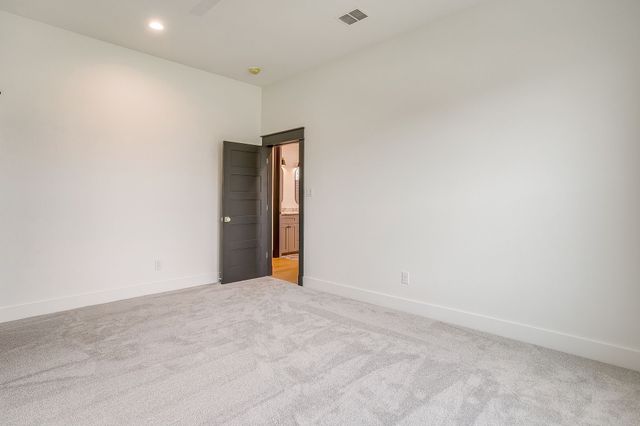 5524 Sledge Loop, Fort Worth, TX 76126