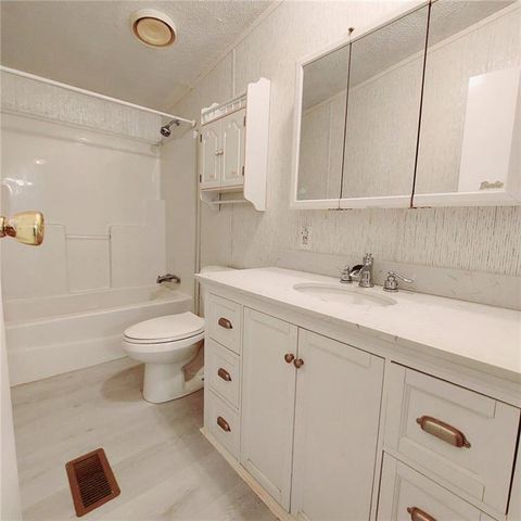 281 Mockingbird Drive, Monticello, GA 31064