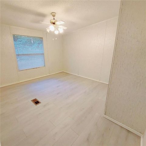 281 Mockingbird Drive, Monticello, GA 31064