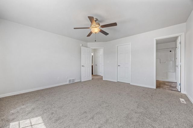 6279 59th Avenue S, Fargo, ND 58104