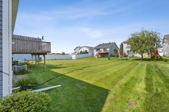 6279 59th Avenue S, Fargo, ND 58104