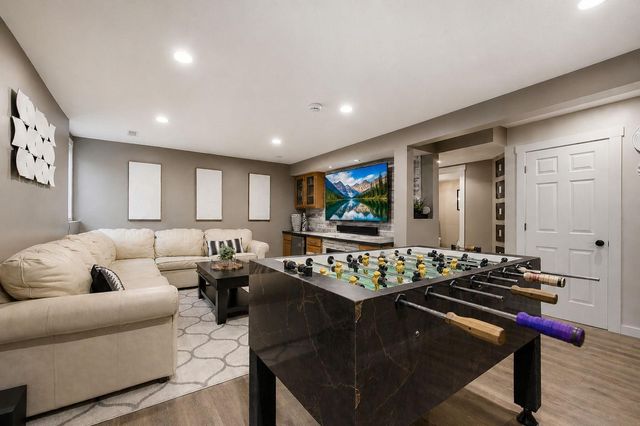 2301 Great Oaks Drive, Burnsville, MN 55337