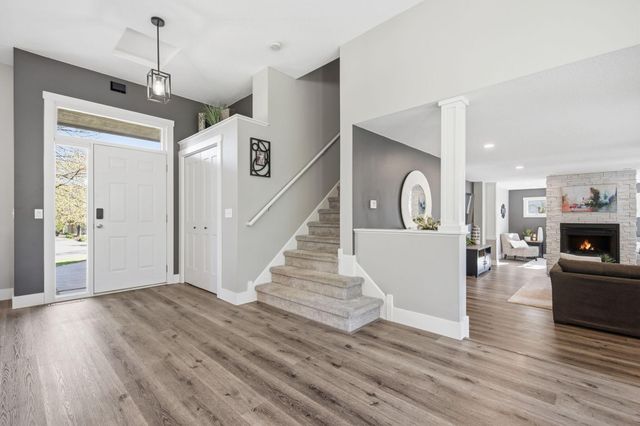 2301 Great Oaks Drive, Burnsville, MN 55337