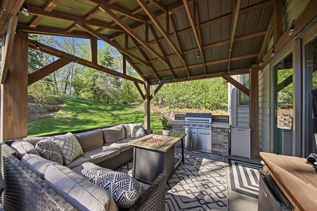 2301 Great Oaks Drive, Burnsville, MN 55337