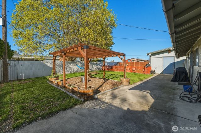 663 Cardinal Drive, Walla Walla, WA 99362