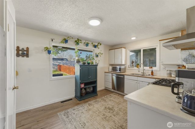 663 Cardinal Drive, Walla Walla, WA 99362