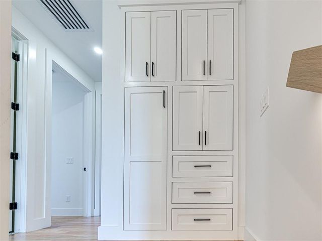 1709 NW 14th Street, Oklahoma City, OK 73106