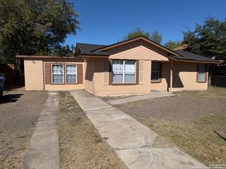 7527 Stagecoach, San Antonio, TX 78227