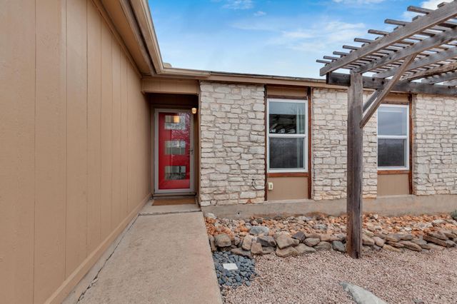 8314 Gallatin DR, Austin, TX 78736