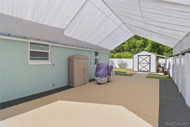 1104 Lakeshore Drive, Inverness, FL 34450