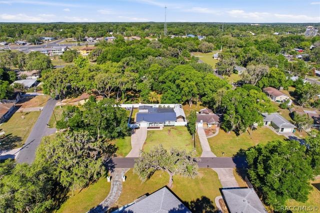 1104 Lakeshore Drive, Inverness, FL 34450