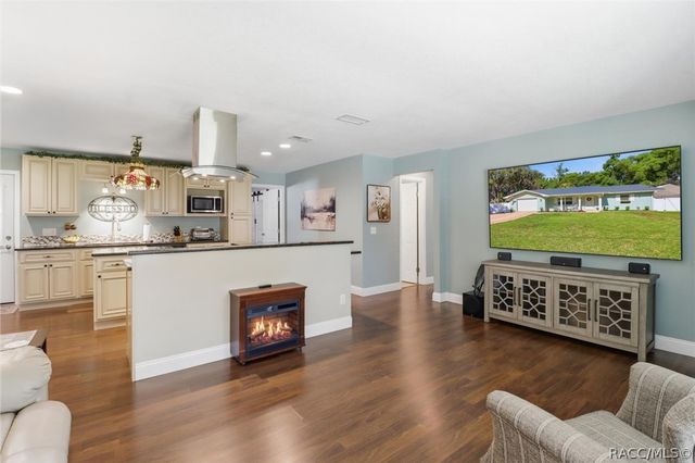 1104 Lakeshore Drive, Inverness, FL 34450