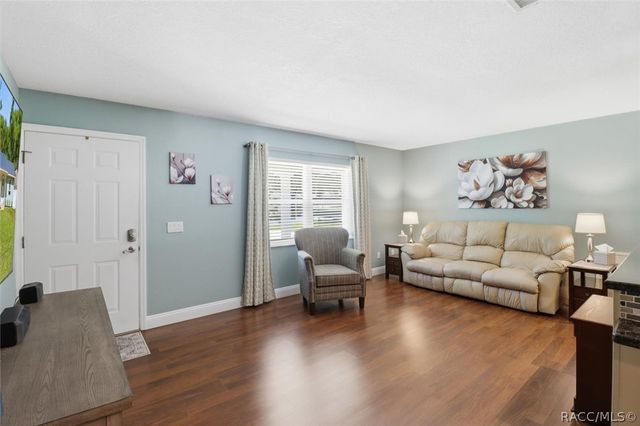 1104 Lakeshore Drive, Inverness, FL 34450