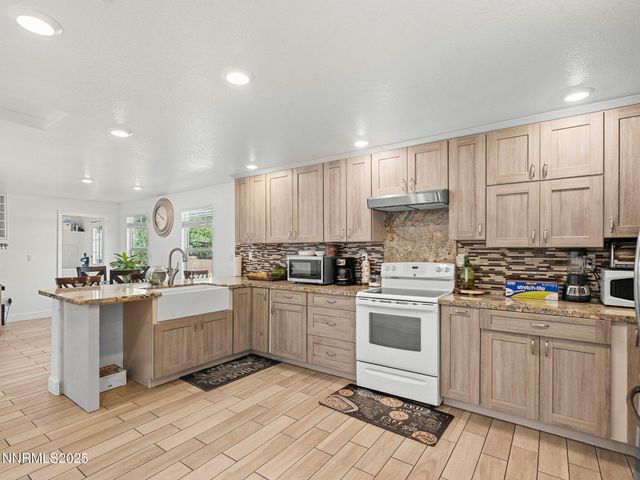 5216 Sun Valley Boulevard, Sun Valley, NV 89433