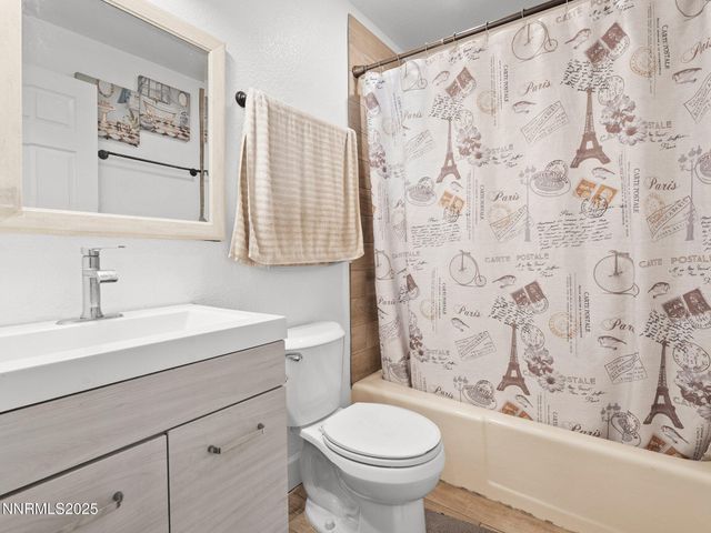 5216 Sun Valley Boulevard, Sun Valley, NV 89433