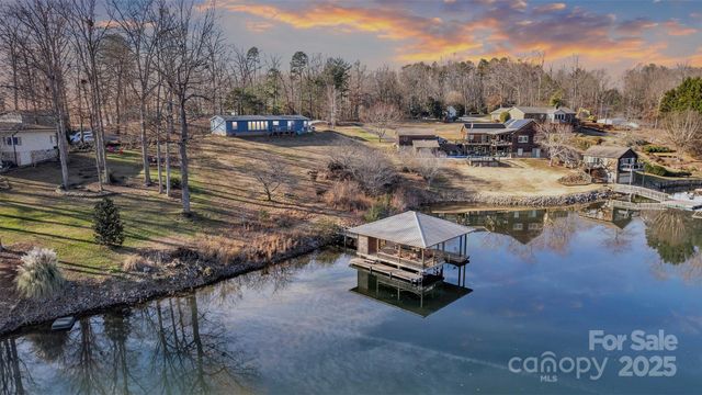 801 Bible Camp Lane, Taylorsville, NC 28681