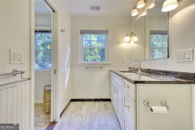 2659 Amberly Drive, Dunwoody, GA 30360