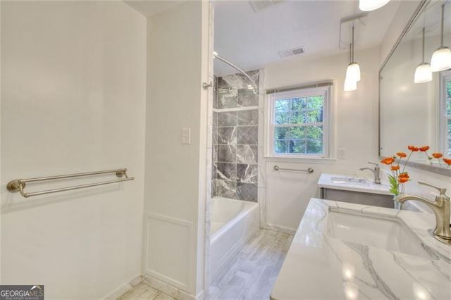 2659 Amberly Drive, Dunwoody, GA 30360