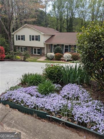 2659 Amberly Drive, Dunwoody, GA 30360