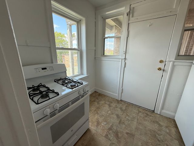 5910 W 26th Street 3D, Cicero, IL 60804