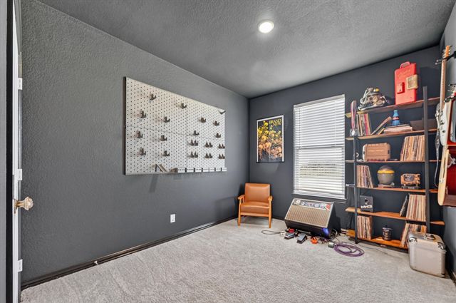 13416 Sage Meadow Circle, Sanger, TX 76266