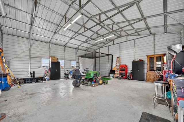 13416 Sage Meadow Circle, Sanger, TX 76266