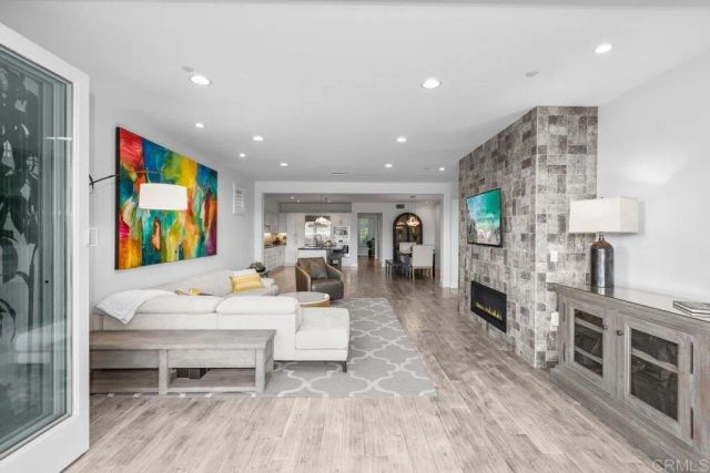2383 Ocean Street, Carlsbad, CA 92008