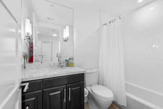 2383 Ocean Street, Carlsbad, CA 92008