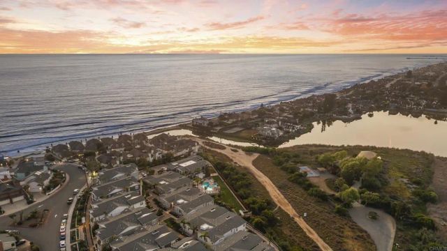 2383 Ocean Street, Carlsbad, CA 92008
