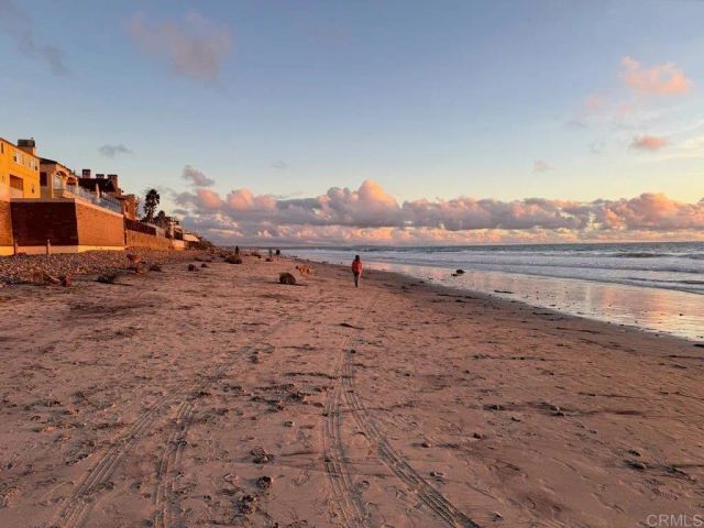 2383 Ocean Street, Carlsbad, CA 92008