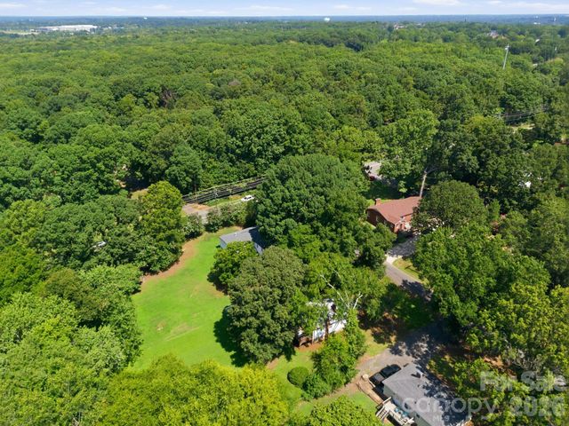 74 Pinecrest Drive SW, Concord, NC 28027