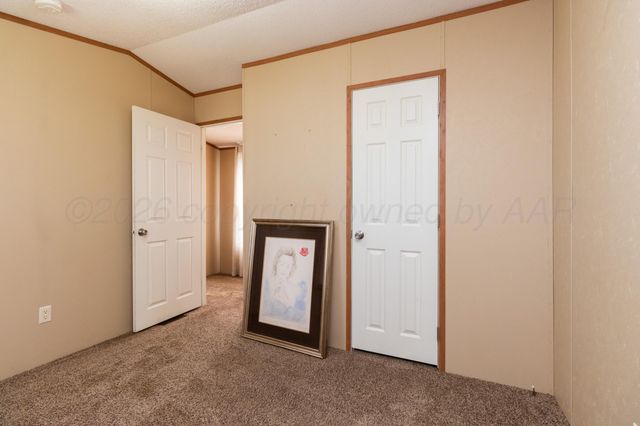 2420 E Willow Creek Drive, Amarillo, TX 79108